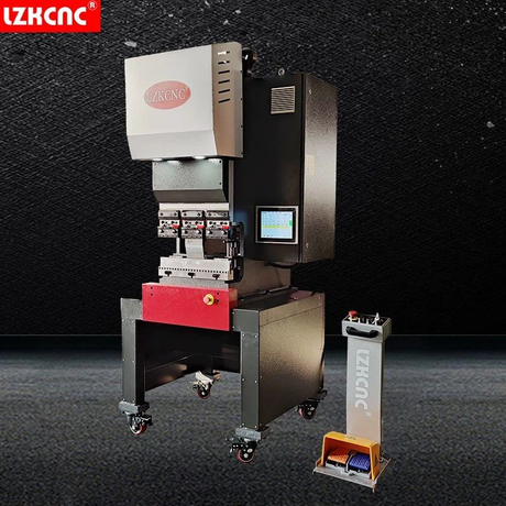 Electrical Servo CNC Press Brake Epb-10500 with CNC Controller Syntec